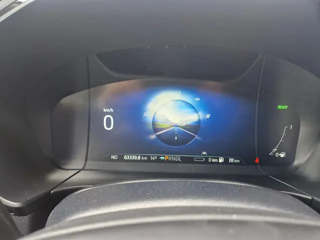 Ford Kuga 2.5 PHEV ST-Line X 2020 Hybride Benzine 27