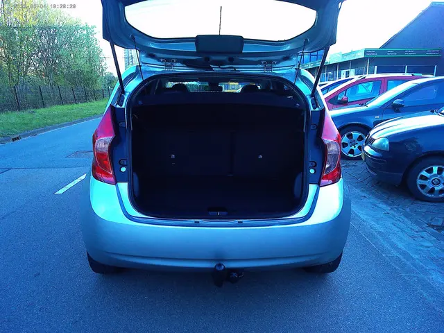 Nissan Note 1.2 DIG-S Tekna ( NAVI +Airco ) 2015 Benzine 22