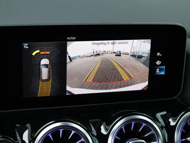 Mercedes-Benz B-Klasse 180 Premium 2019 Benzine 21