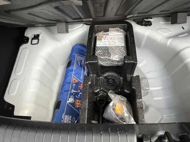 Hyundai i10 1.0i i-Motion Comfort 2015 Benzine 20