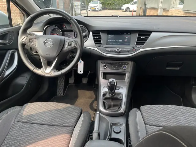 Opel Astra 1.2 Edition 2020 Benzine 9