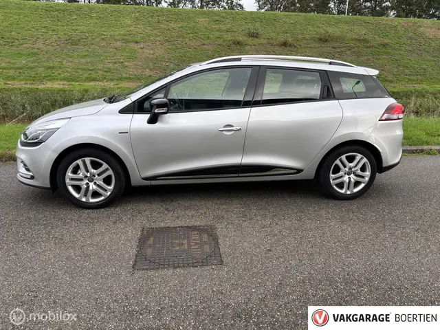 Renault Clio Estate 0.9 TCe Limited 2020 Benzine 3