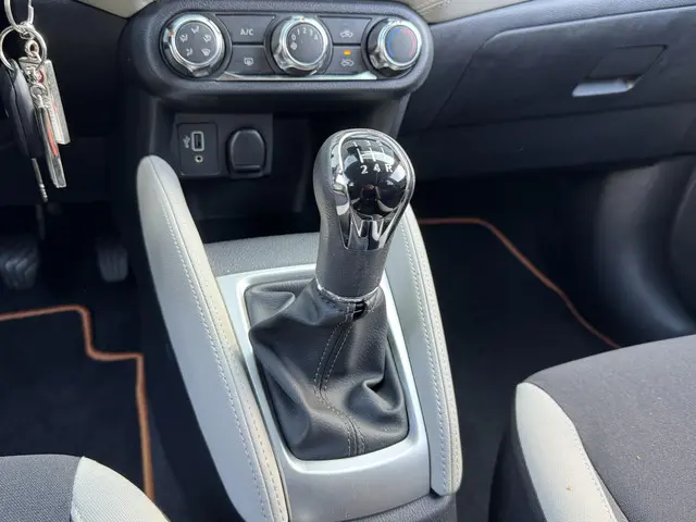 Nissan Micra 1.0 IG-T N-CONNECTA 2020 Benzine 23
