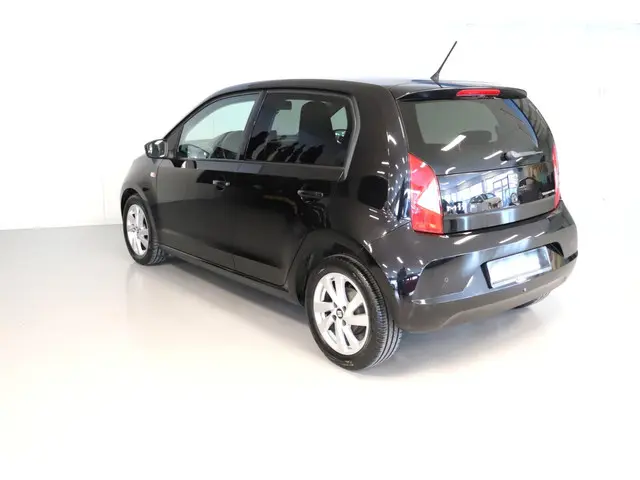 SEAT Mii 1.0 Sport Dynamic 2015 Benzine 8