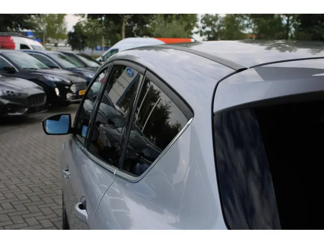 Ford C-MAX 1.0 EcoBoost 125 PK Titanium 2019 Benzine 7