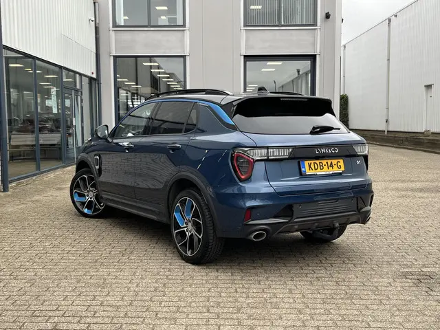Lynk & Co 01 1.5 2023 Hybride Benzine 4