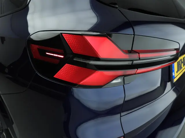 BMW X5 xDrive40d 2025 Diesel 52