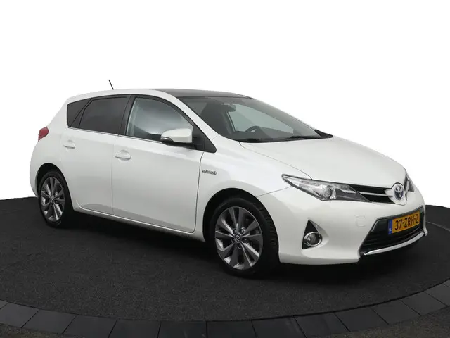 Toyota Auris 1.8 Hybrid Lease 2013 Hybride Benzine 14