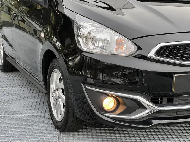 Mitsubishi Space Star 1.0 Active 2019 Benzine 24