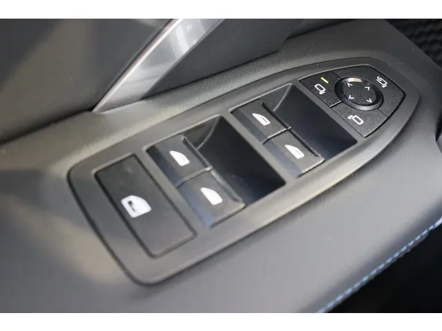 BMW X2 sDrive20i 2025 Benzine 35