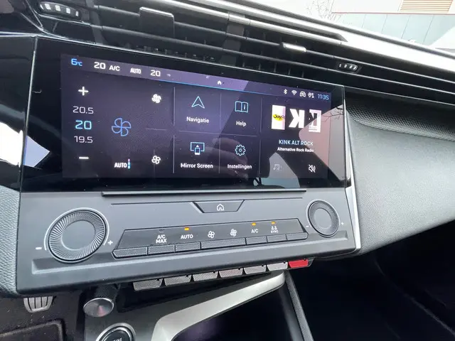 Peugeot 308 1.2 Turbo Active Pack Business 2022 Benzine 25