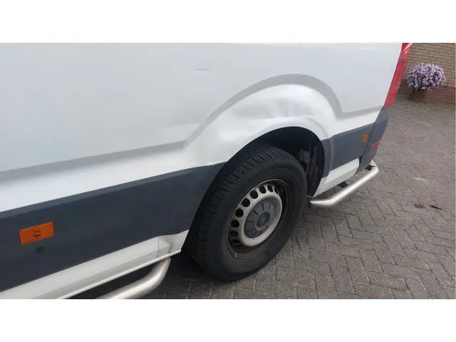 Volkswagen Crafter 35 2.0 TDI L4H3 Highline 2021 Diesel 18