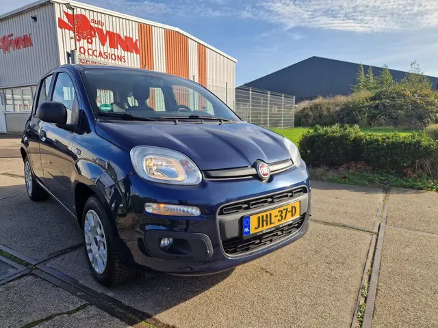 Fiat Panda 1.2 Lounge 2019 Benzine 10