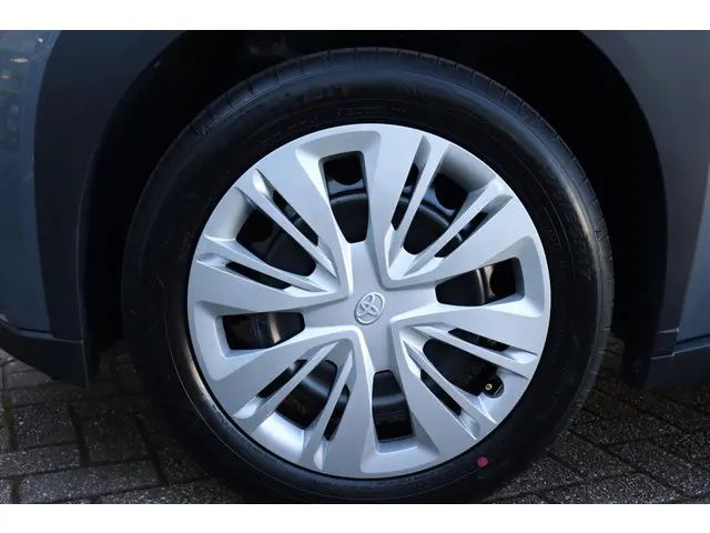Toyota Aygo X 1.0 VVT-i MT Play 2025 Benzine 3