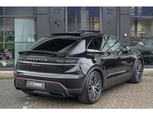 Porsche Macan 4 388pk 100kWh 2024 Elektrisch 7
