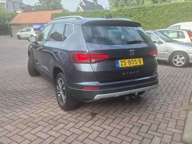 SEAT Ateca 1.0 EcoTSI Style Business Intense 2019 Benzine 3