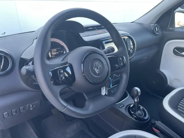 Renault Twingo Z.E. R80 Intens 2021 Elektrisch 15