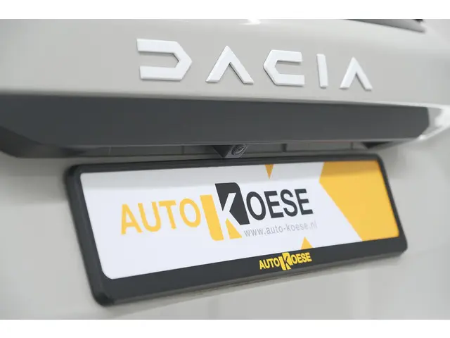 Dacia Duster 1.6 Hybrid 140 Journey 2025 Hybride Benzine 4
