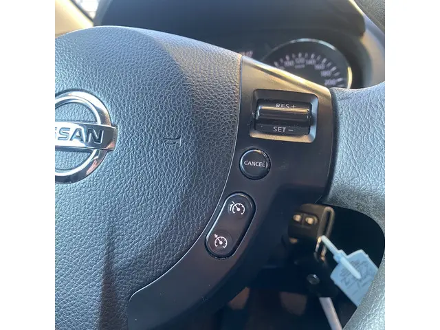 Nissan QASHQAI 1.6 Visia 2013 Benzine 11