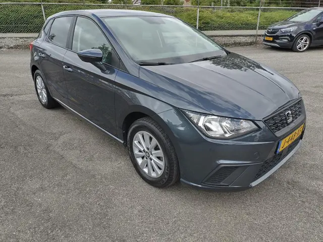 SEAT Ibiza 1.0 TSI Flex 2020 Benzine 3
