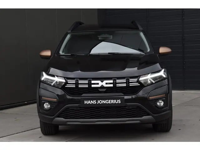 Dacia Jogger Hybrid 140 PK Extreme 2024 Hybride Benzine 2
