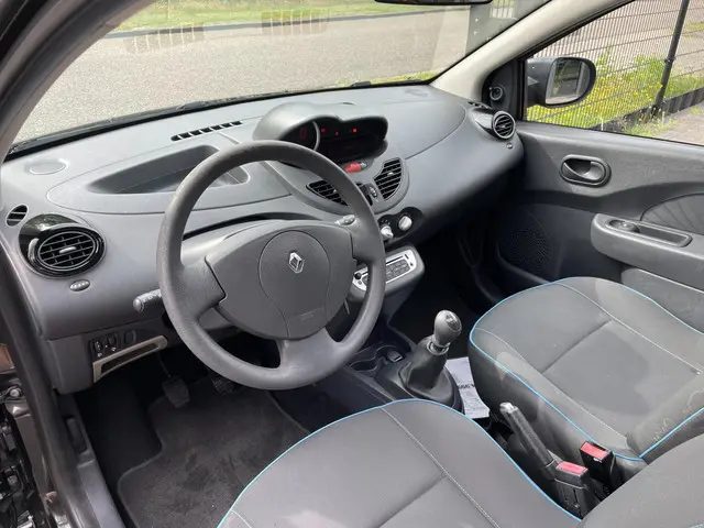 Renault Twingo 1.2 16V Acces OPEN DAK PANO 2013 Benzine 18
