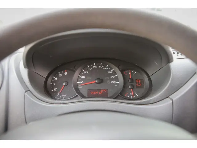 Renault Master T35 2.3 dCi L2H3 En. 2018 Diesel 15