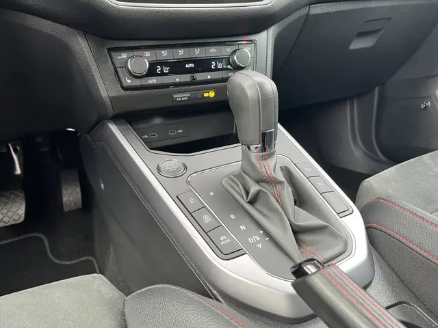 SEAT Arona 1.0 TSI FR Limited Edition 2020 Benzine 28