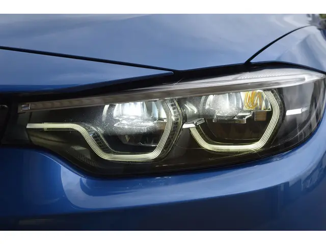 BMW 4 Serie Coupé 430i 2017 Benzine 33