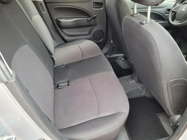Mitsubishi Space Star 1.0 Cool+ 2017 Benzine 11