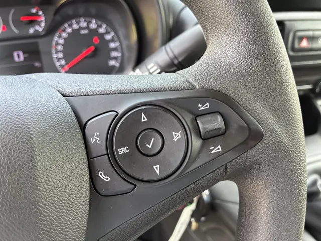 Opel Combo 1.5 Turbo 102Pk L1H1 Edition 2022 Diesel 18