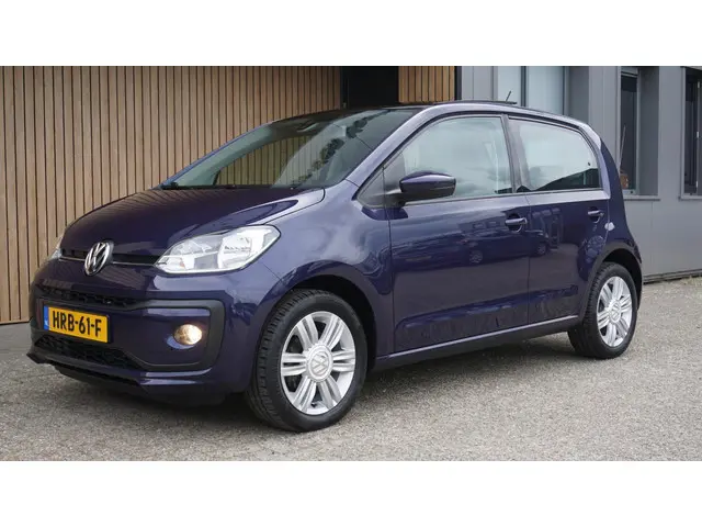 Volkswagen up! 1.0 60pk Automaat High up! 5Drs 2017 Benzine 4