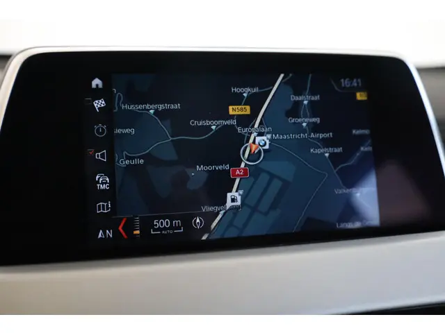 BMW X2 sDrive18i 2019 Benzine 16