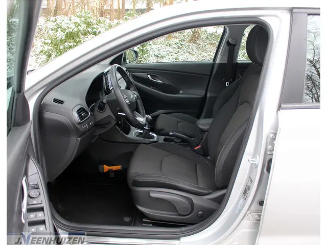 Hyundai i30 1.4 T-GDI Comfort 2018 Benzine 4