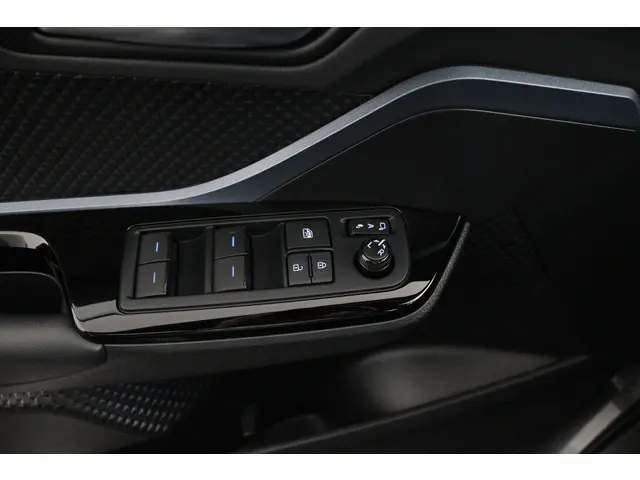 Toyota C-HR 1.8 Hybrid Style 2021 Hybride Benzine 29