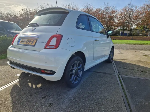 Fiat 500 1.0 Hybrid Hey Google 2021 Benzine 13