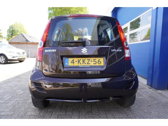 Suzuki Splash 1.0 VVT Comfort 2013 Benzine 6