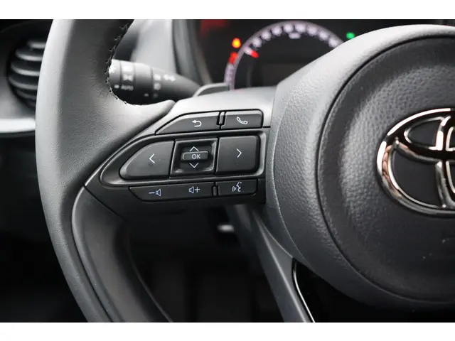 Toyota Aygo X 1.0 VVT-i S-CVT Premium 2024 Benzine 10