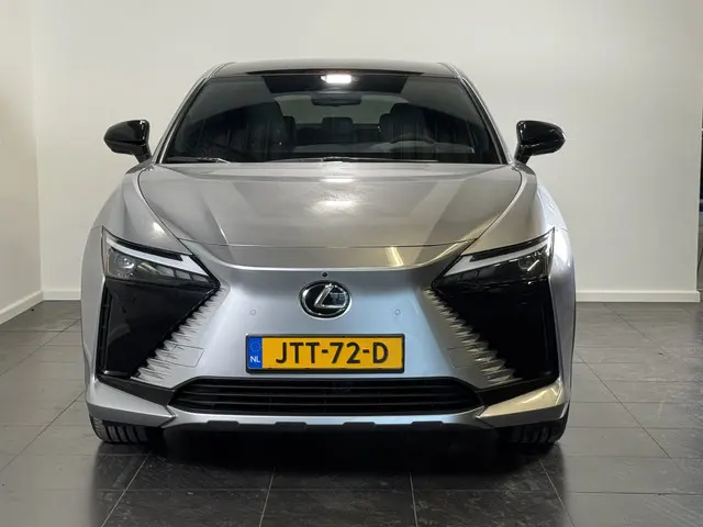 Lexus RZ 350e Luxury Line 77 kWh 2026 Elektrisch 2