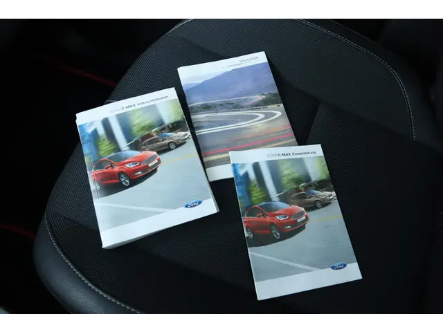 Ford C-MAX 1.5 TITANIUM 2016 Benzine 34