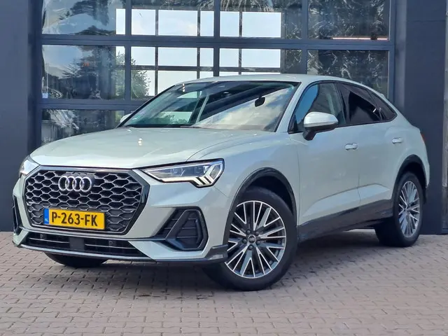 Audi Q3 Sportback 35 TFSI S Edition 2021 Hybride Benzine