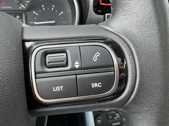 Citroën C3 Aircross 1.2 PureTech S&S Shine 2017 Benzine 12