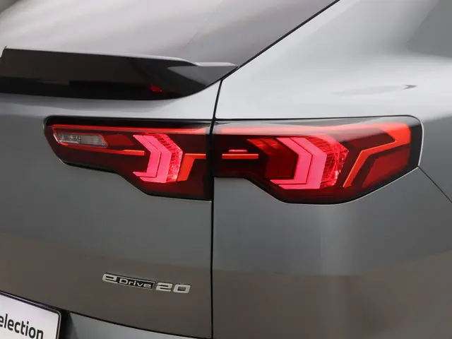 BMW iX2 eDrive20 65kWh 2024 Elektrisch 21