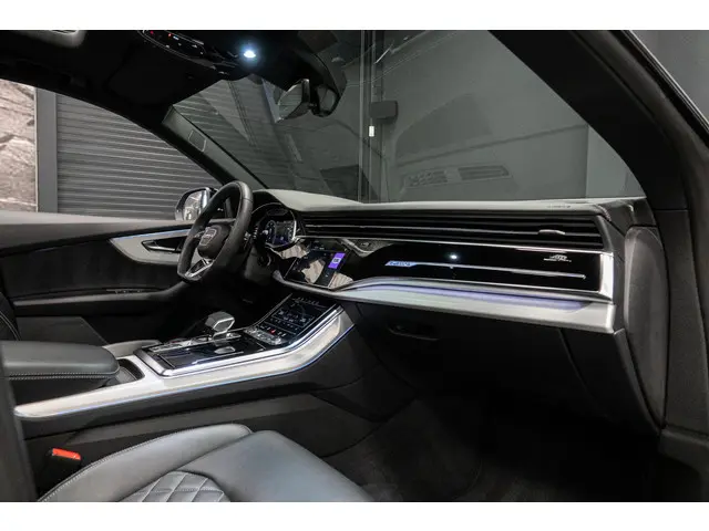 Audi Q8 50 TDI quattro Pro Line S 2023 Diesel 33