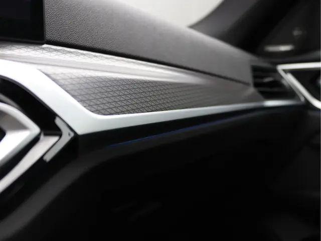 BMW i4 M50 High Executive 84 kWh 2022 Elektrisch 85