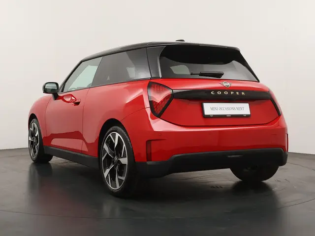 MINI 3-Deurs Cooper E Classic + L-pakket 2025 Elektrisch 4