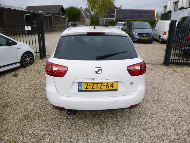 SEAT Ibiza ST 1.2 TSI FR Dynamic 2015 Benzine 6