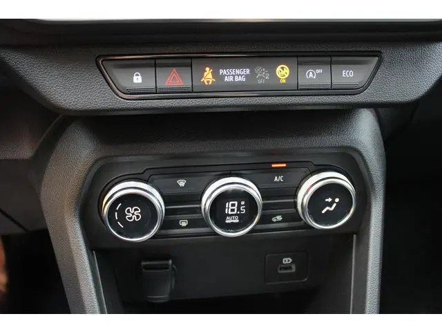 Dacia Sandero Stepway TCe 90 Comfort 2022 Benzine 23