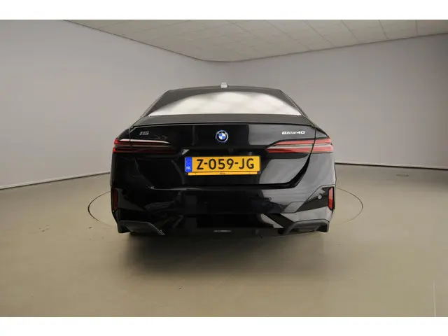 BMW i5 Sedan eDrive40 2024 Elektrisch 3