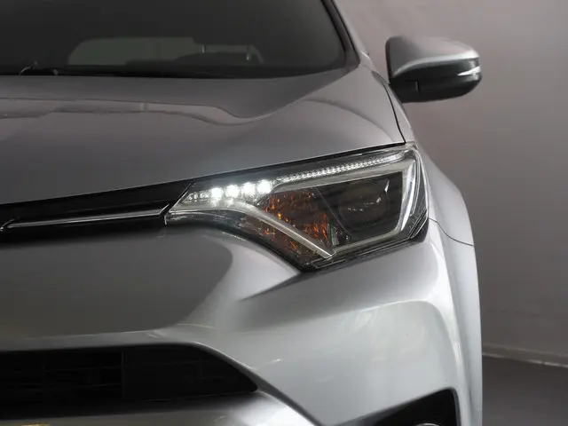 Toyota RAV4 2.5 Hybrid Dynamic Sport 2017 Hybride Benzine 3